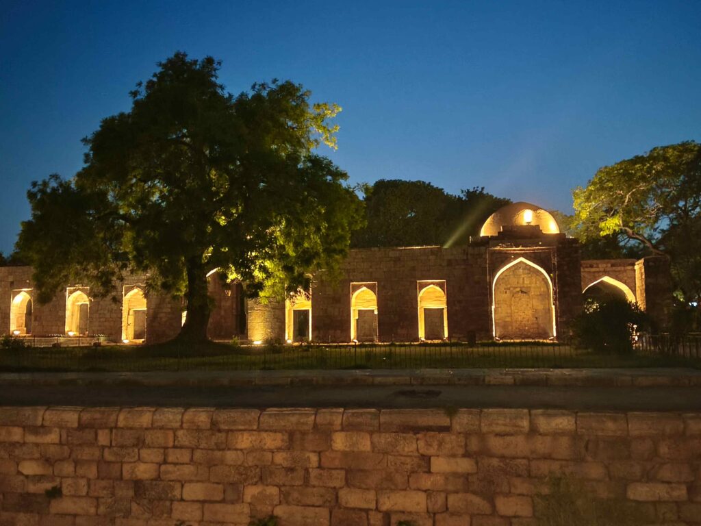 khilji-madarsa-evening-shaam-e-qutub-delhi.jpg